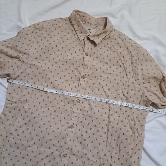 Wind river | Beige leaf pattern button up short sleeve men's shirt - Picture 5 of 8